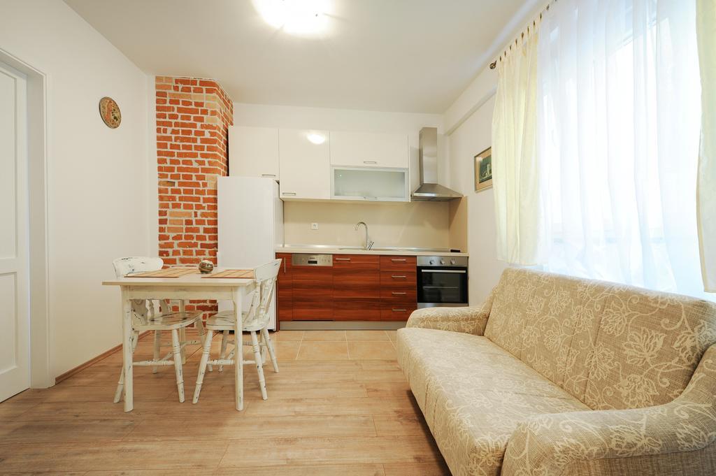 Little Cosy Apartment 자다르 외부 사진